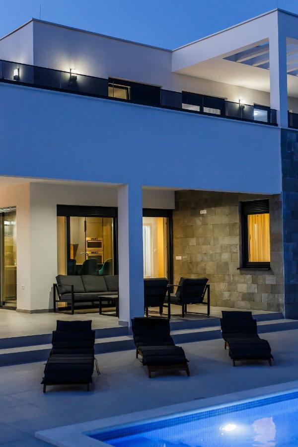 Villa Luka Kaštela Buitenkant foto